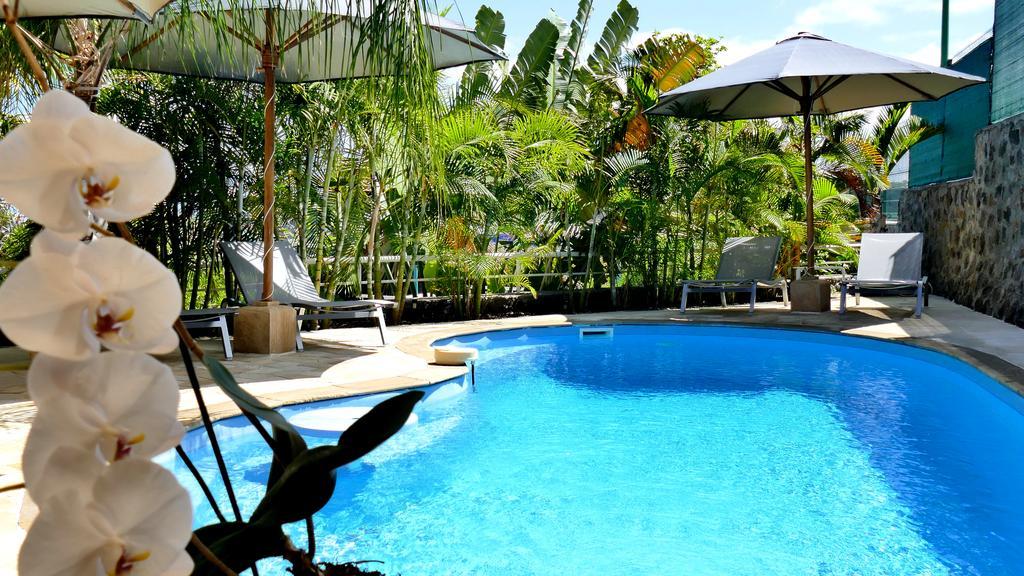 Le Kerveguen Hotel Saint-Gilles-les Bains Ngoại thất bức ảnh